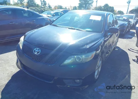 2011 Toyota Camry Se z USA, uszkodzony, nr VIN 4T1BF3EK5BU222110